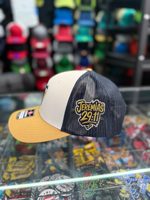 Gorra Trucker "Jeremías 29:11" Versículo  Richardson 112